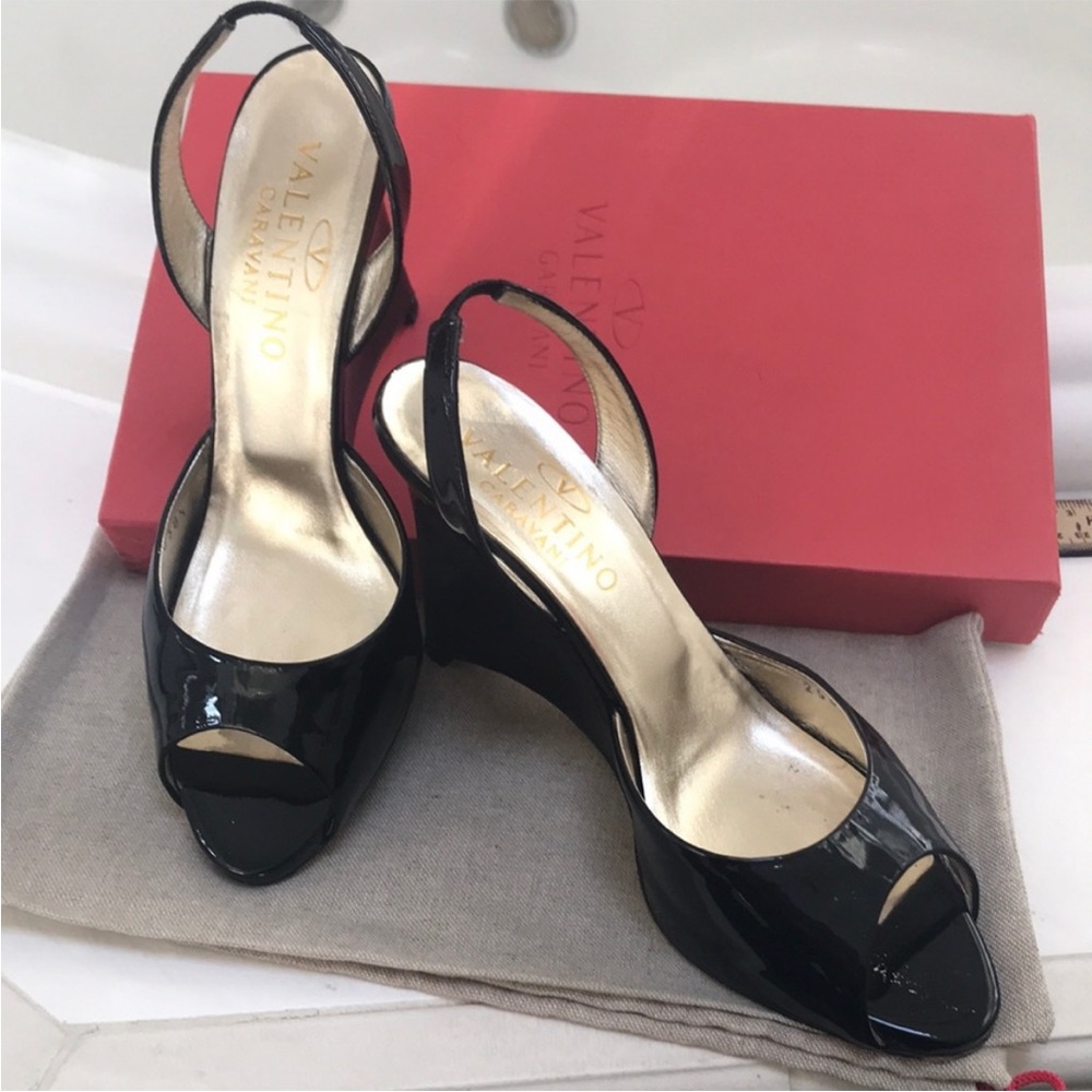 VALENTINO SLING BACK HEELS SIZE 38.5